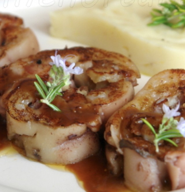 Manitas de cerdo deshuesadas